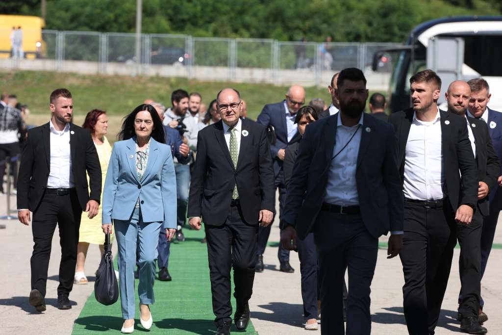 Schmidt: Srebrenica i BiH moraju biti mjesto života, nade i boljeg života